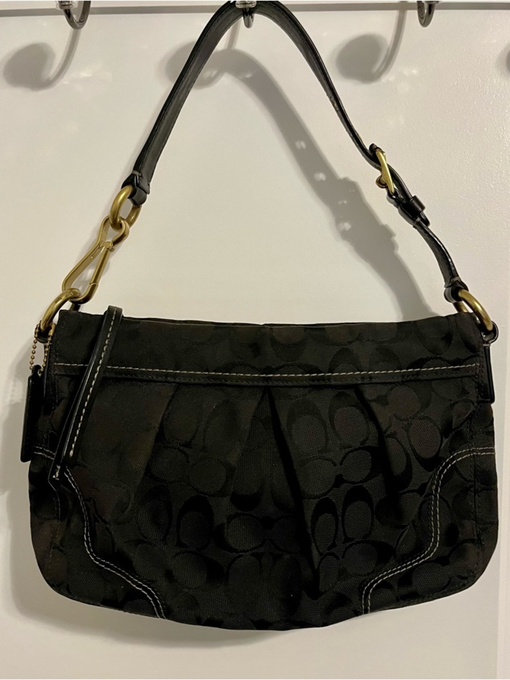 Vintage Coach SoHo Black Signature Jacquard with Gold Hardware